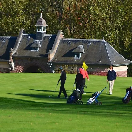 Le Logis Des Chenes, Superbe Dans Quartier Residentiel Proche De Namur *